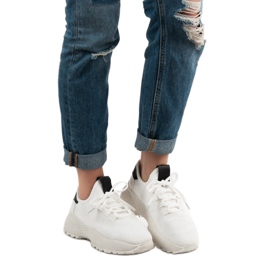 VICES Textile Sport Shoes white 1