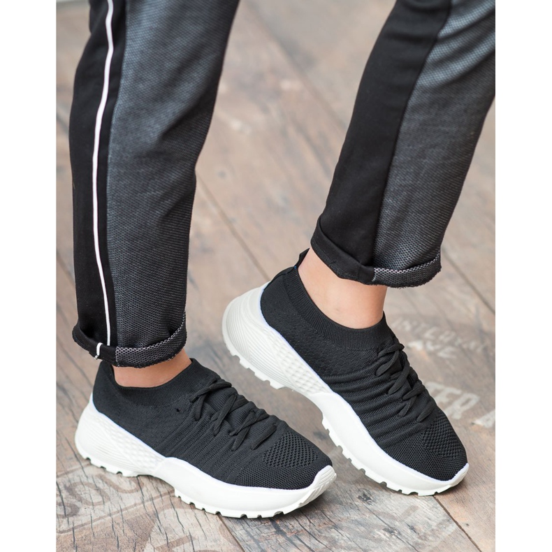 VICES Slip-On Sneakers black 2