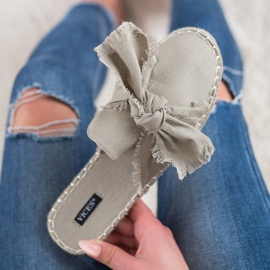 Built-in VICES slippers brown 2