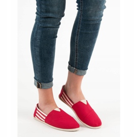 SHELOVET Comfortable Slip On Sneakers red 2