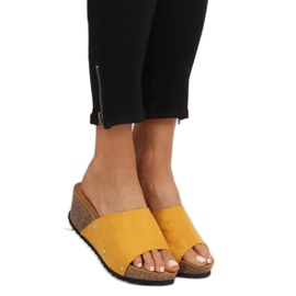 Yellow GU56 Yellow wedge slippers 3