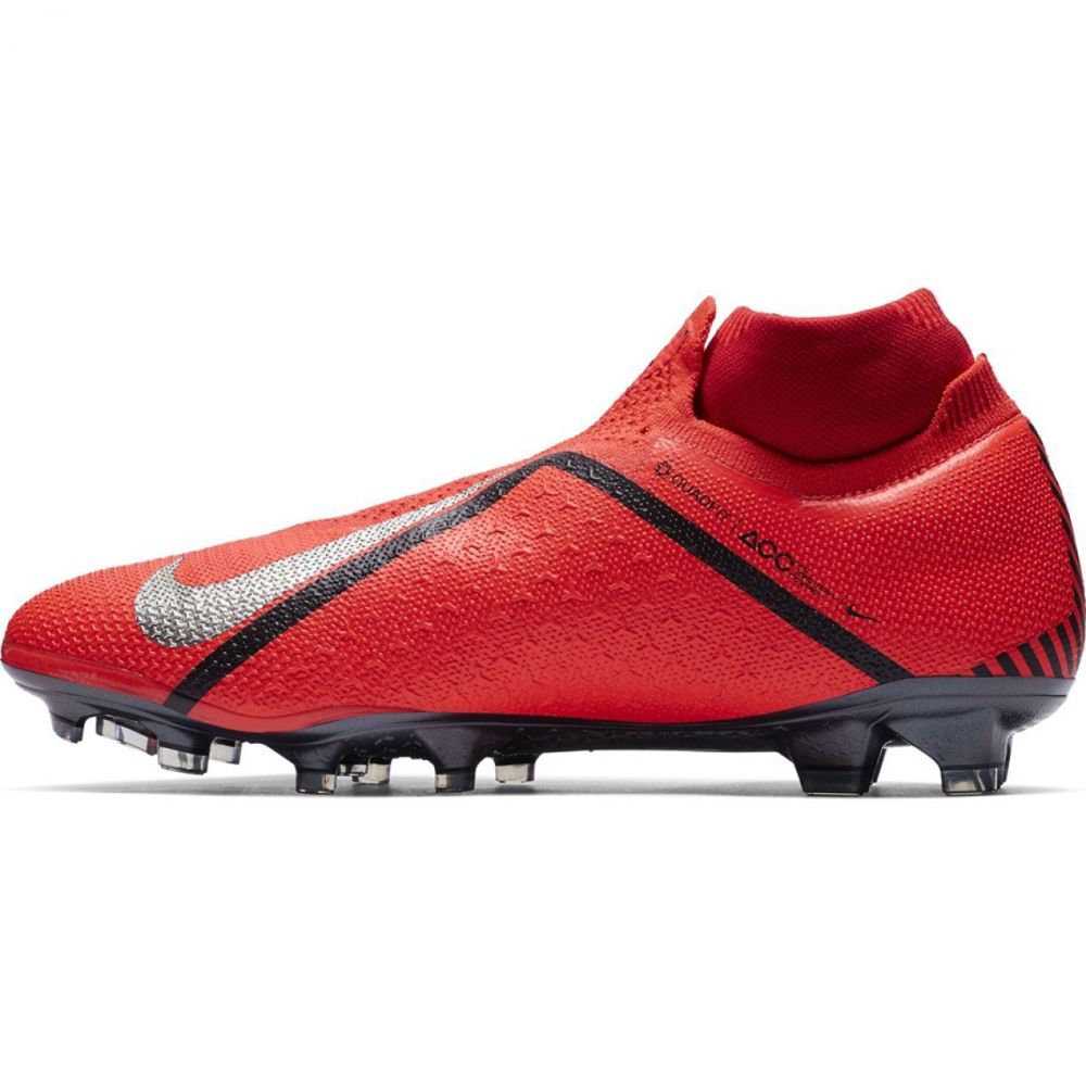 red nike phantoms