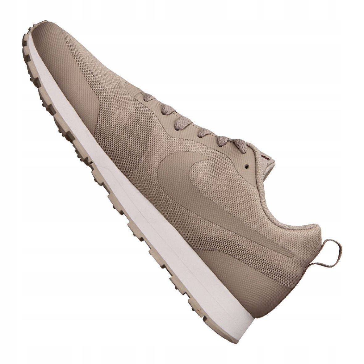 Nike md runner beige sales
