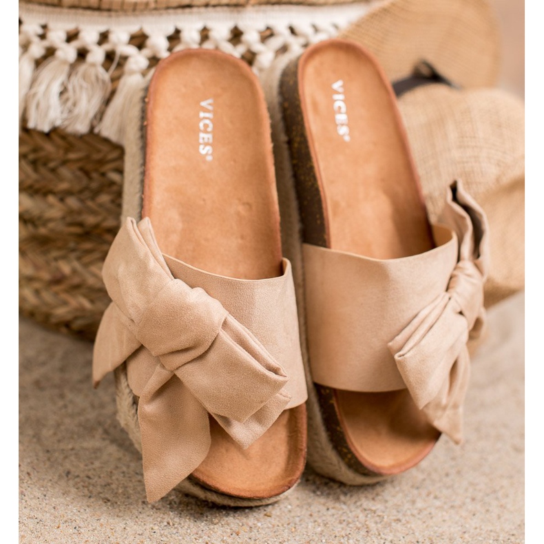 Vices Fashionable Beige Slippers 2
