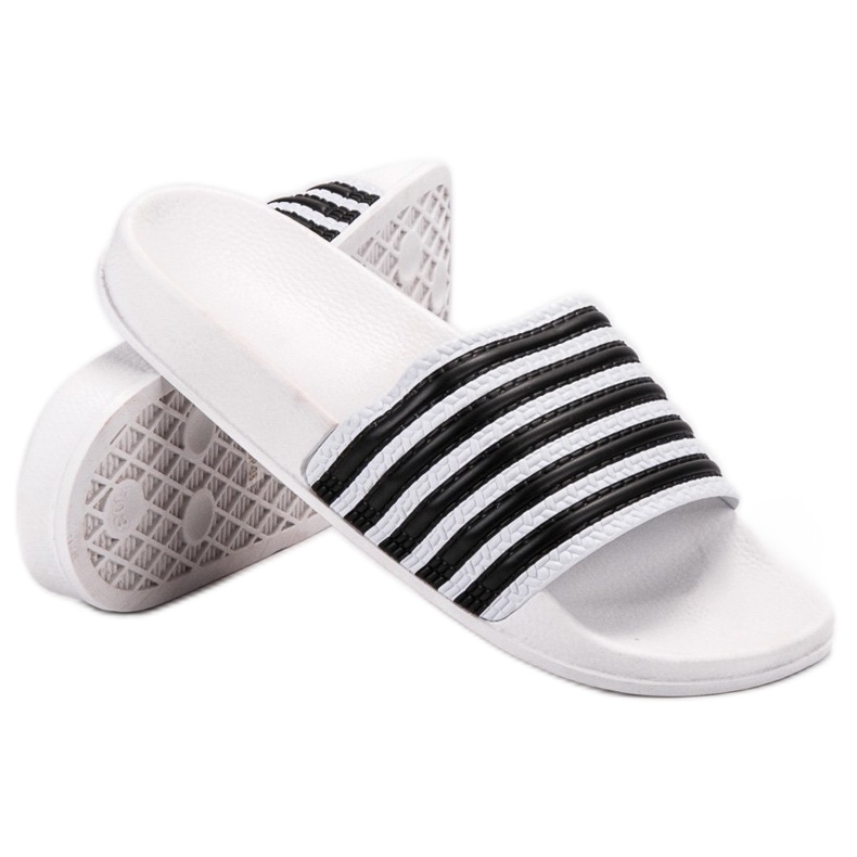 SHELOVET Sporty Striped Slippers white 2 SHELOVET Sporty Striped Slippers white 2