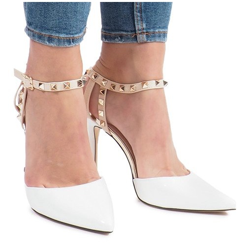 White lacquered heels with Behati studs yellow 2