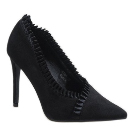 Black classic C72P heels 1