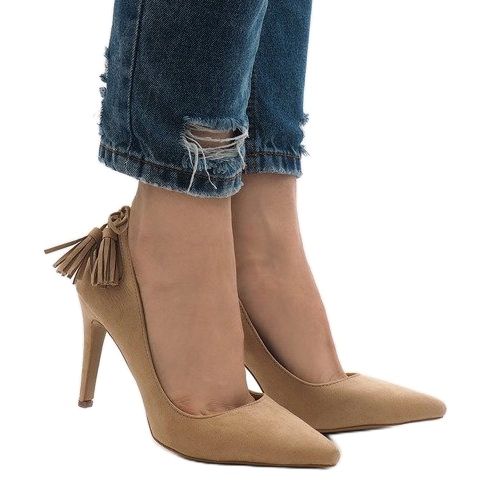 Camel suede D-10 heels brown 1