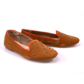 Studded Lords 957 Camel brown 1