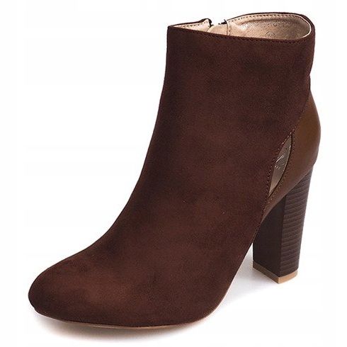 Brown Suede Boots On A Pillar With A Zipper 1