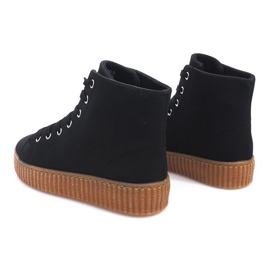 Creepers Boots On The AM-1103 Black Platform 1
