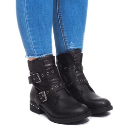 Warm Boots With Buckle M170 Black 2