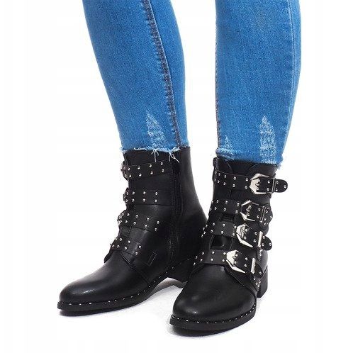 Warm Boots With Buckle 6205-1 Black 1