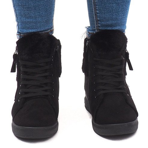 Insulated Sneakers L7360 Black 2 Insulated Sneakers L7360 Black 2