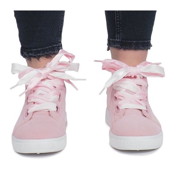 Pink sneakers with Sabine bows 2