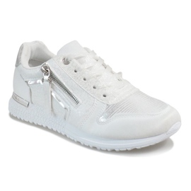 LT606F white trainers 1