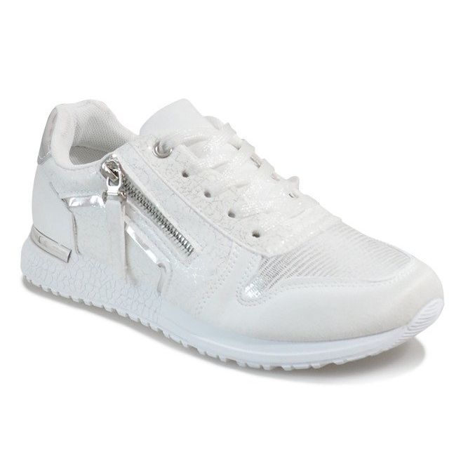 LT606F white trainers 1