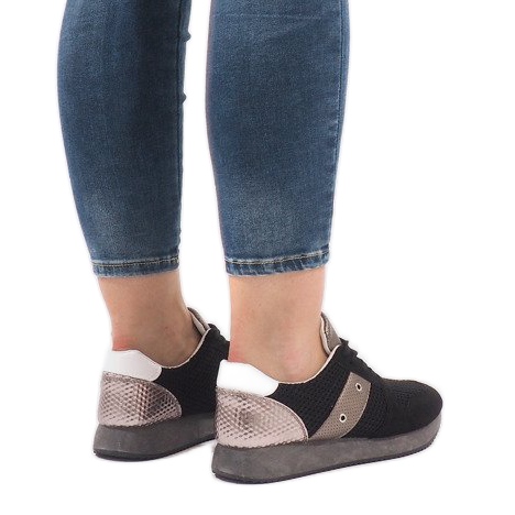 Black sports sneakers with mesh 5510-1 1