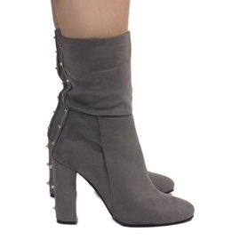 Gray suede ankle boots on the YA-2726 post grey 1