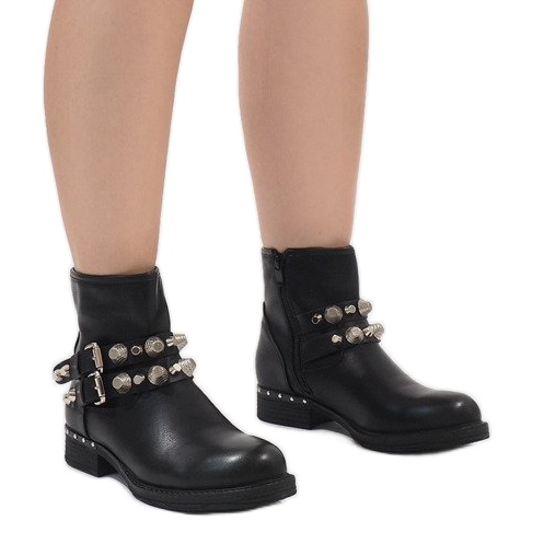 Black boots C575 1