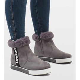 Gray, fur-lined suede boots NB252P-2 grey 2