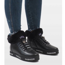 Black GF-ZM106 fur-lined boots 1