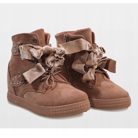 Pink snekaers on the wedge A-79 1