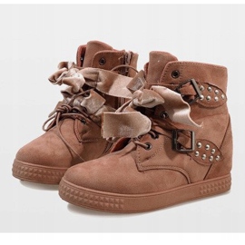 Pink snekaers on the wedge A-79 2