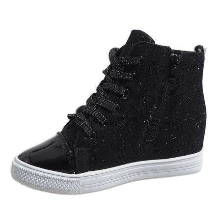 Black sneakers on the wedge DD385-4 1