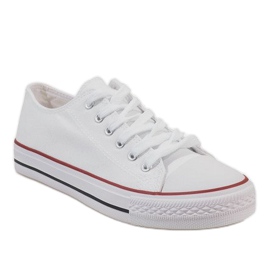 XL03 white sneakers 1