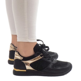 Black LR88010 trainers 2