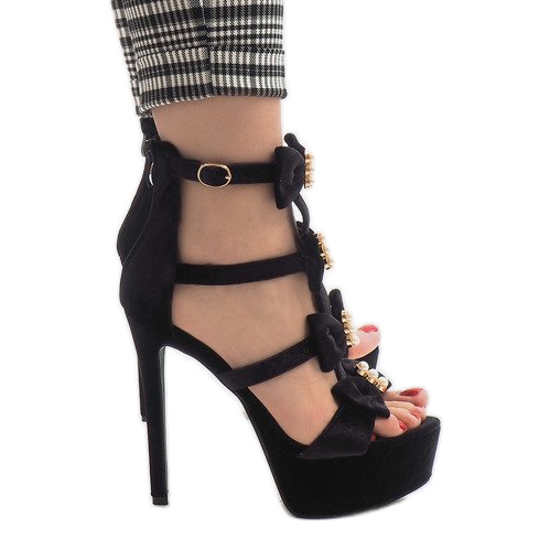 Black sandals on a suede M249 heel 1