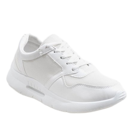 White fashionable sports shoes LS180406 1