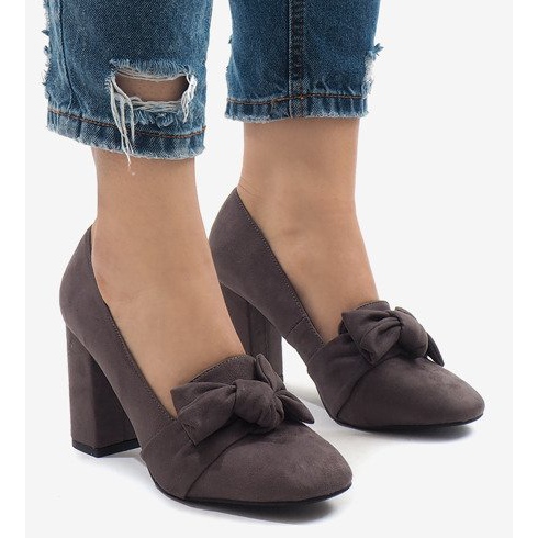 Gray suede pumps on the N510 pillar grey 2