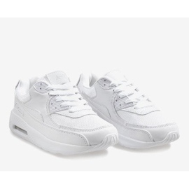 White sports shoes sneakers B306A-60 2