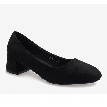 Black suede pumps on the H343-1 pillar 1