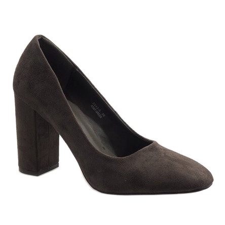 Green pumps on post 2242-5 multicolored 1