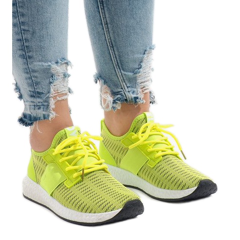 275-Y green sports shoes 1