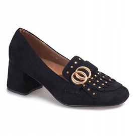 Black suede pumps on the LB-339 post 1