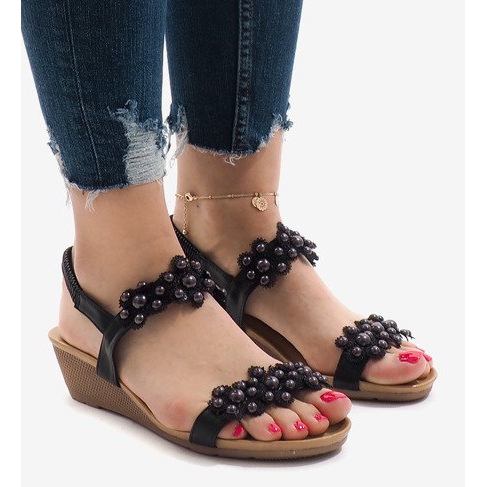 Black wedge sandals with flowers 399-21 1