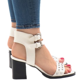 White high-heeled sandals 77-12 2