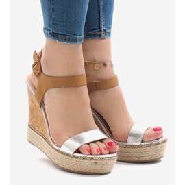 Silver lacquered wedge sandals VB76063 brown 1