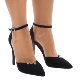 Black pumps on a pin M1L3223-13 1
