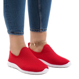 Red sports shoes 909-17 1