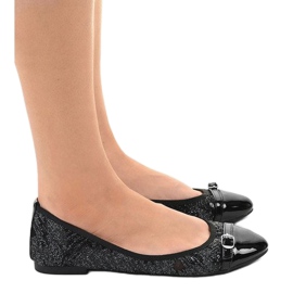 Black openwork ballerinas 98-5y 2