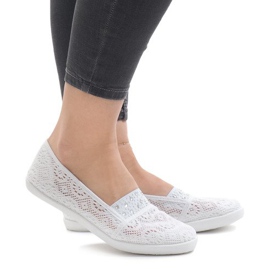 1148-Y white lace-up sneakers 1