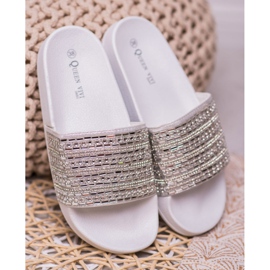 Queen Vivi Slippers With Crystals white 1