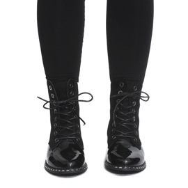 Exclusive Lacquered Boots BL-29 Black 1
