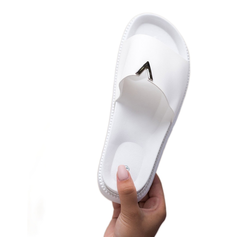 SHELOVET Slippers On The Platform white 2