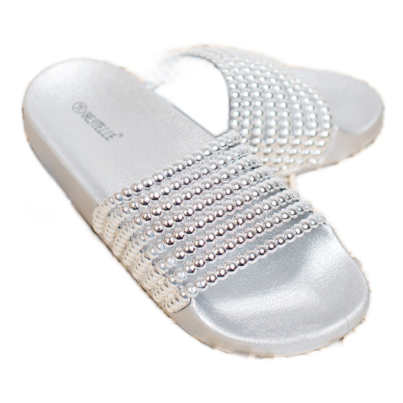 Bestelle Rubber Slippers With Beads grey 1